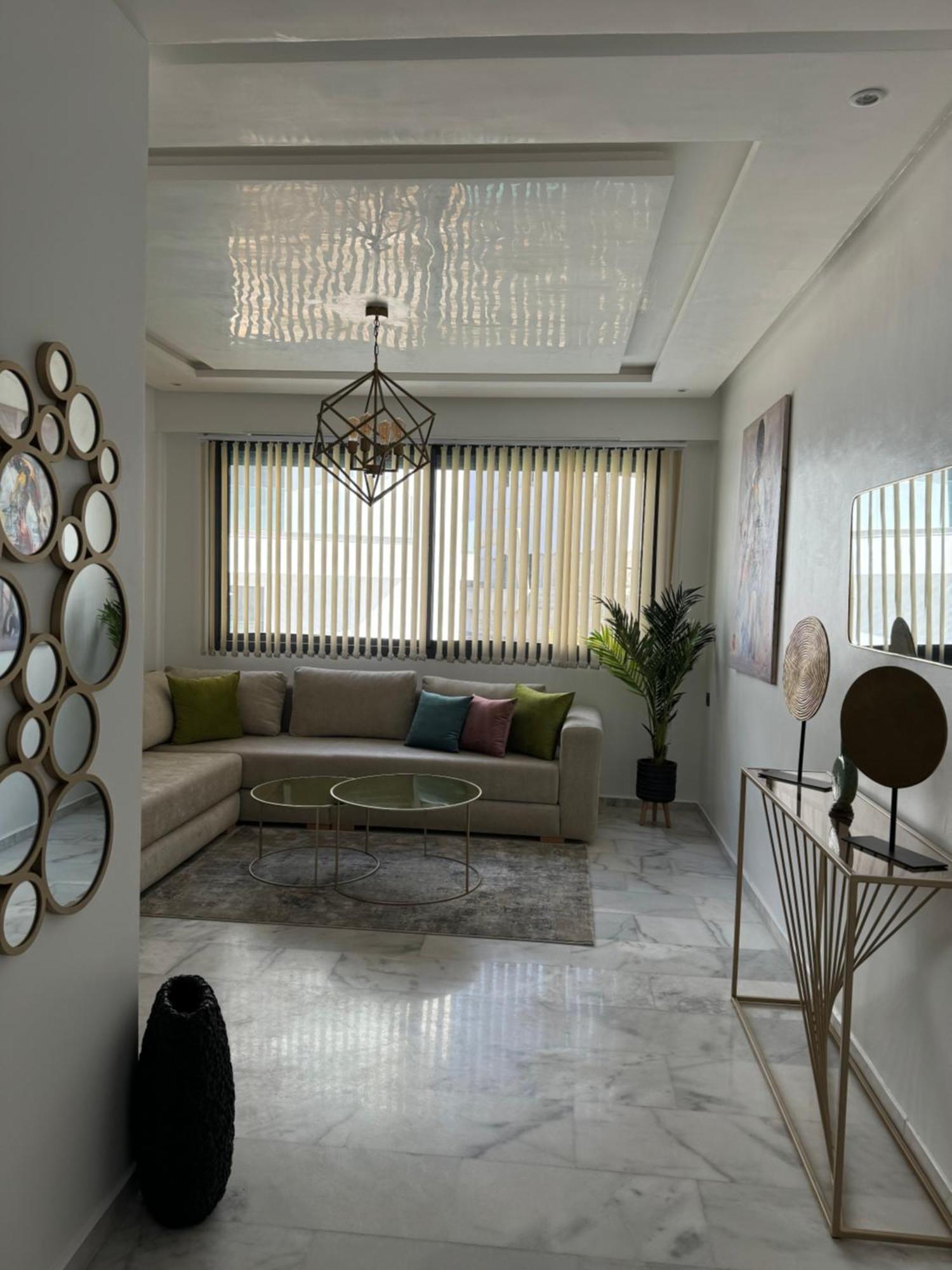 Prestige With Swimming Pool